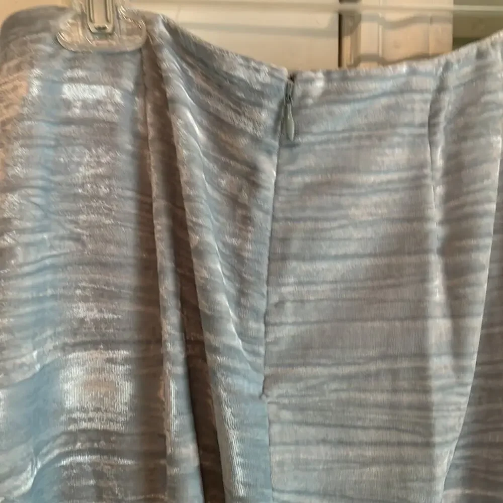 Vince Skirt Crushed velvet Ruched sage green size 8